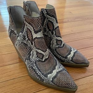 Vince Camuto Python Booties size 6.5